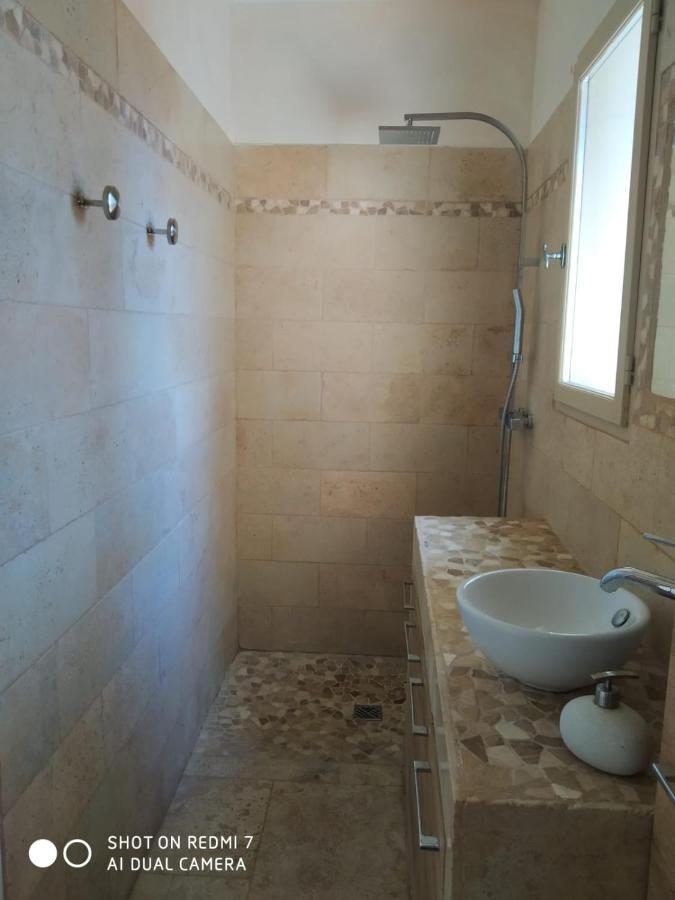 Proche Uzes Petit Gite Avec Grande Cuisine D'Ete Et Piscine Saint-Siffret Ngoại thất bức ảnh